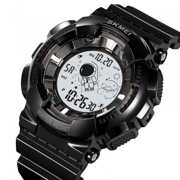 2035black-black-white